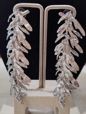 Silver Leaf Drop Earrings - Elegant Women's Jewelry